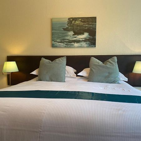 The Kingswood Guest House - Adult Only Веймут Екстер'єр фото